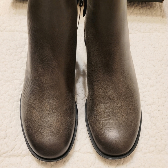 Sorel Phoenix Zip Waterproof Booties - Picture 13 of 16